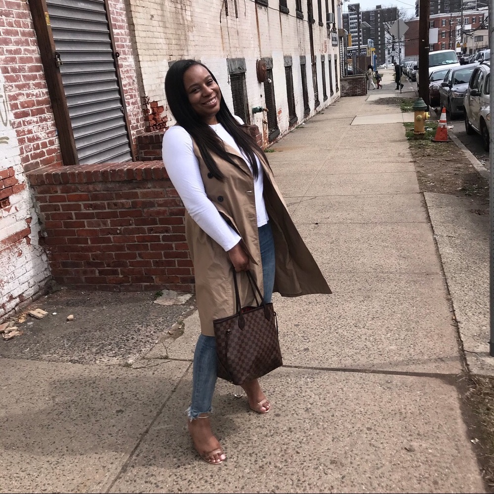 Meet your Posher, Lashea